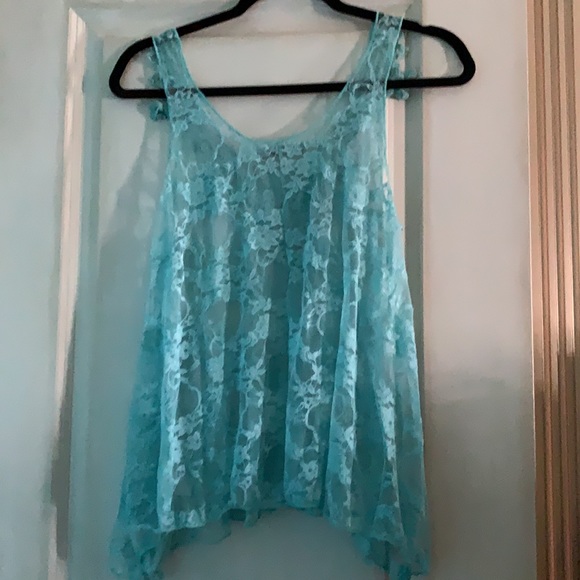 Womens Crochet and Lace Tank size M - Picture 2 of 4